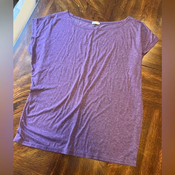 Purple off the shoulder tee - Picture 3 of 6
